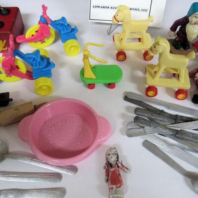 Lot of Small Toys