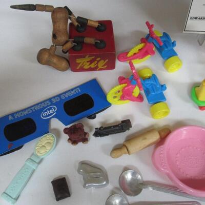 Lot of Small Toys