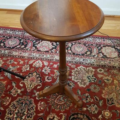 Ethan Allen Solid wood Plant Stand 13.5