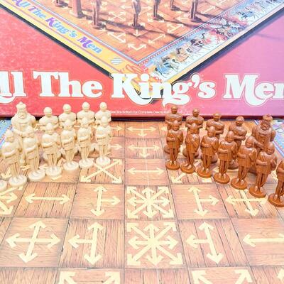â€œALL THE KINGâ€™S MENâ€ 2 PLAYER STRATEGY BOARD GAME
