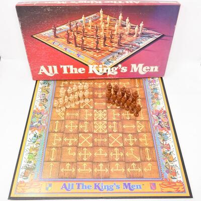 â€œALL THE KINGâ€™S MENâ€ 2 PLAYER STRATEGY BOARD GAME