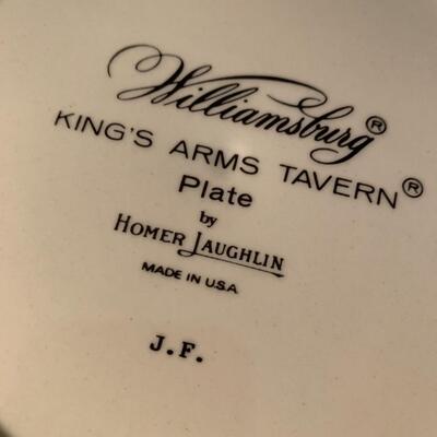 Williamsburg Taverns China Set by Homer Laughlin 32 pieces clean!
