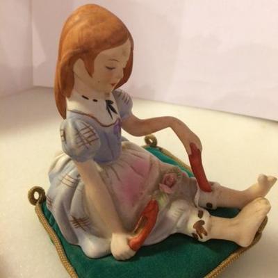Vintage Figurines 