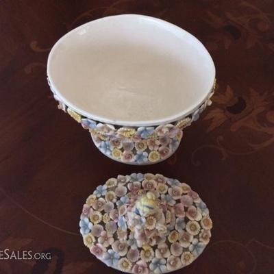 Rare Antique Large Schneeballen Vase