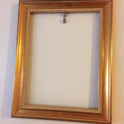 Wooden Frame/ Gold Guild 