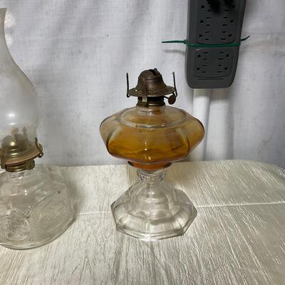 Vintage oil lamp lot