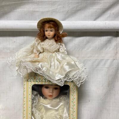 Porcelain doll bundle