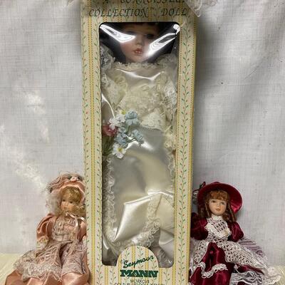 Porcelain doll bundle