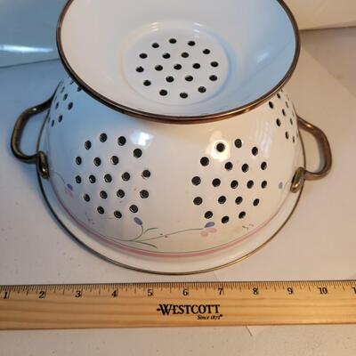 Metal caulender with Brass handles