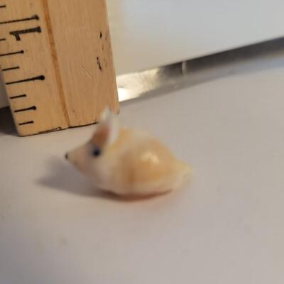 tiny mouse made of seashells handcrafted