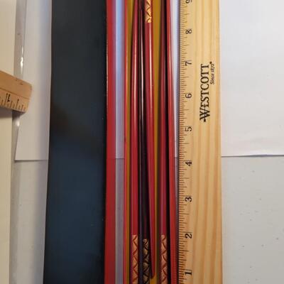 Vtg chopsticks with wood case