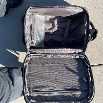 American Trunk and Case Carryon