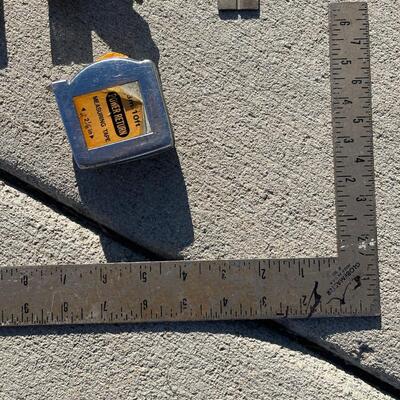 Lot of Leveling and Measuring Tools