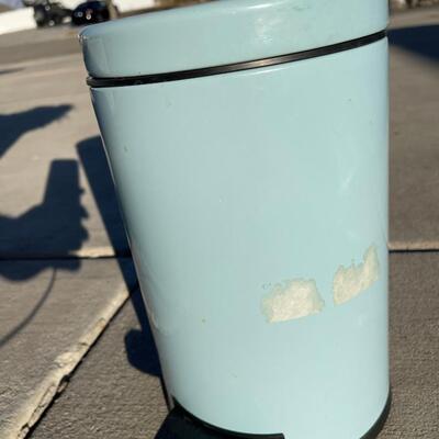 Small Garbage Can 
