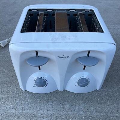 Four Slot Rival Toaster