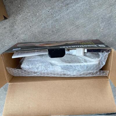 Electric Carving Knife- new in box