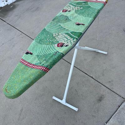 Stand up Ironing Board