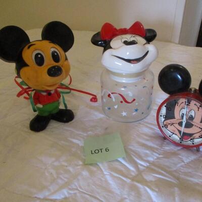 Mickey & Minnie Mouse Items