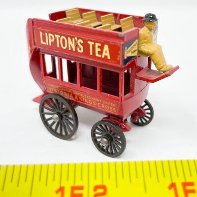 VINTAGE MATCHBOX LESNEY â€œMODELS OF YESTERYEARâ€ NO. 12 - LIPTONâ€™S TEA HORSE BUS