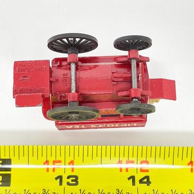 VINTAGE MATCHBOX LESNEY â€œMODELS OF YESTERYEARâ€ NO. 12 - LIPTONâ€™S TEA HORSE BUS