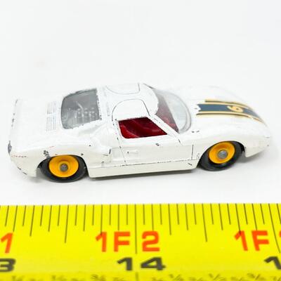 VINTAGE LESNEY â€œMATCHBOX SERIESâ€ NO. 41 - FORD GT