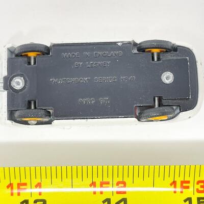 VINTAGE LESNEY â€œMATCHBOX SERIESâ€ NO. 41 - FORD GT