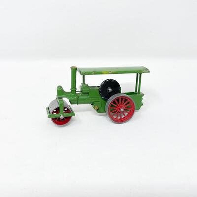 VINTAGE LESNEY â€œMODELS OF YESTERYEARâ€ NO. 11 - AVELING AND POTTER ROAD-ROLLER