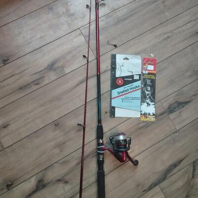 LOT 75 ELAN FISHING POLE WITH REEL AND TACKLE