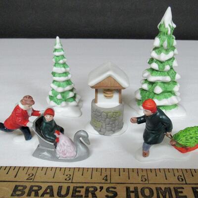 Dept 56 New England Village Winter Accessories Set, 5 pc
