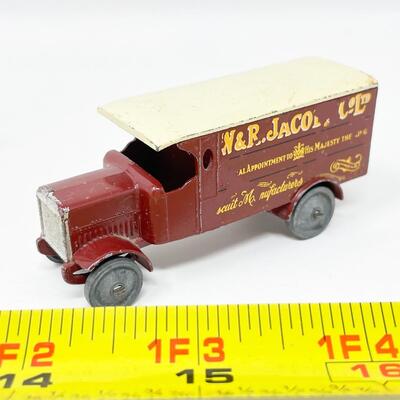 VINTAGE LESNEY MATCHBOX â€œMODELS OF YESTERYEARâ€ NO. 7 - 1914 4 TON LEYLAND VAN