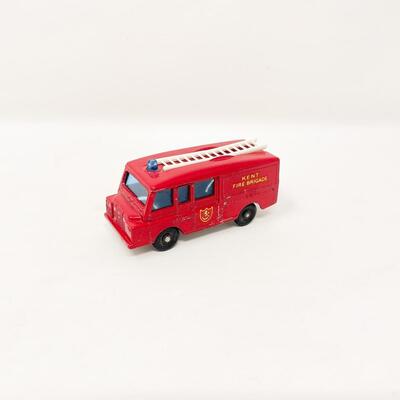 VINTAGE LESNEY MATCHBOX SERIES NO. 57 - KENT FIRE BRIGADE TRUCK