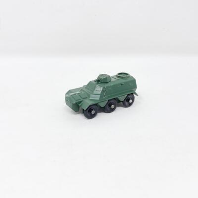 VINTAGE LESNEY MATCHBOX NO. 54 - SARACEN PERSONNEL CARRIER
