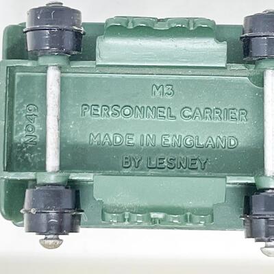 VINTAGE LESNEY MATCHBOX NO. 49 - M3 PERSONNEL CARRIER (MISSING PIECES)