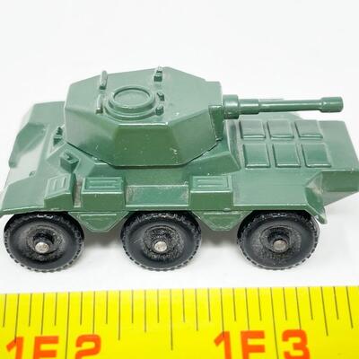 VINTAGE LESNEY MATCHBOX NO. 67 - â€œSALADINâ€ ARMOURED CAR 6X6