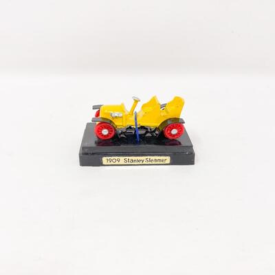 1909 STANLEY STEAMER DIECAST MODEL - MADE IN JAPAN