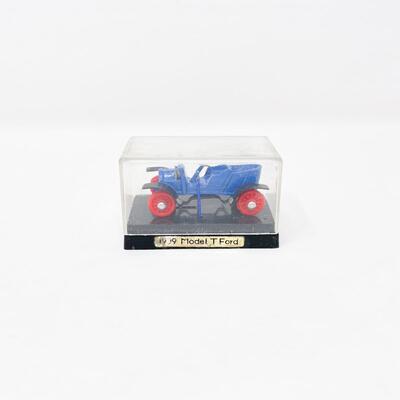 1909 MODEL T FORD DIECAST MODEL - MADE IN JAPAN