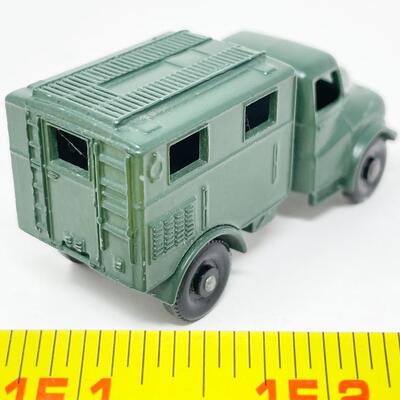 VINTAGE LESNEY MATCHBOX SERIES NO. 68 - ARMY WIRELESS TRUCK W/ BOX