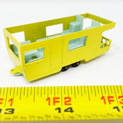 VINTAGE LESNEY MATCHBOX SERIES NO. 23 - YELLOW TRAILER CARAVAN