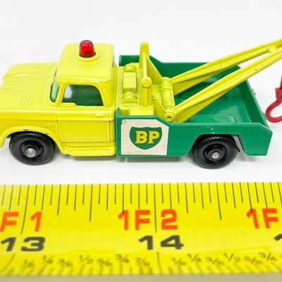 VINTAGE LESNEY MATCHBOX SERIES NO. 13 - BP DODGE WRECK TRUCK W/BOX
