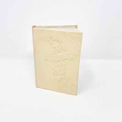 1942 â€œBIRTHDAYSâ€ CALENDAR BOOK
