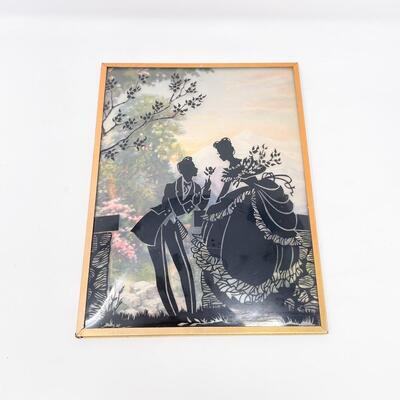 VINTAGE VICTORIAN SCENE SILHOUETTE DECOR W/ CONCAVE GLASS