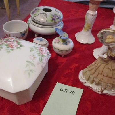 Porcelain Collectible/Figurines