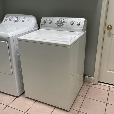 MAYTAG ~ Centennial ~ Commercial Technology ~ Washer