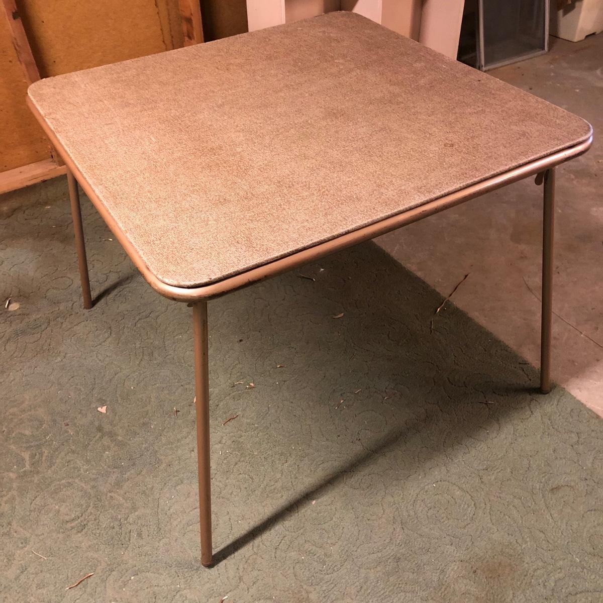 White Wooden Shelf & Cosco Folding Card Table (BKM)