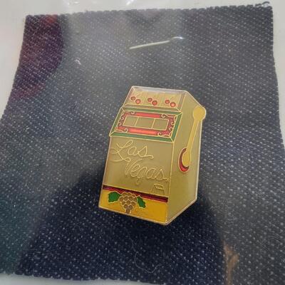 Las Vegas Pin Slot Machine