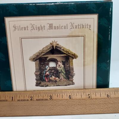 Covenant Silent Night musical nativity