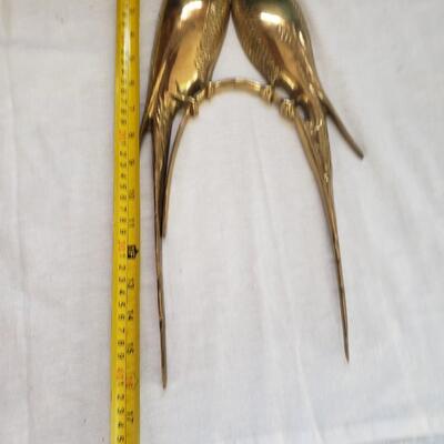 Brass parakeets 17Ã—8 inch