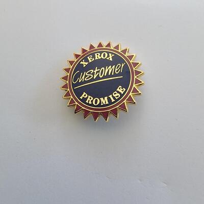 Xerox Customer Promise Pin
