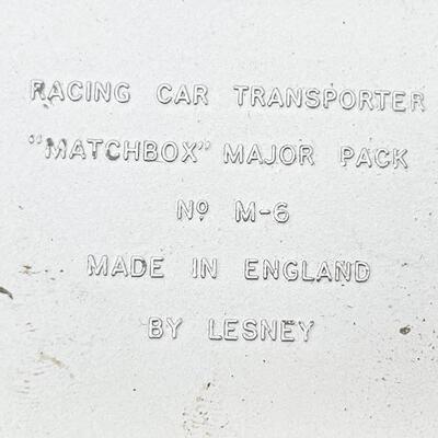 VINTAGE LESNEY MATCHBOX â€œMAJOR PACKâ€ NO. M-6 - RACING CAR TRANSPORTER
