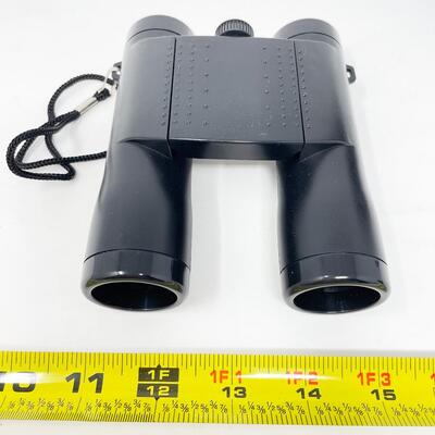 SOURCE BINOCULARS W/CASE